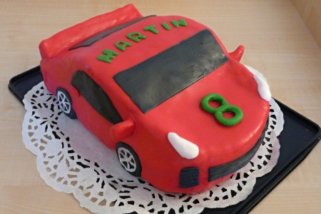 Závodní auto